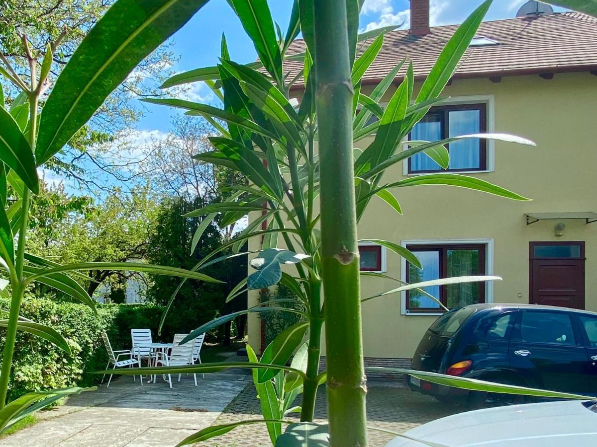 Home Sweet Apartment Xl Bük Екстериор снимка